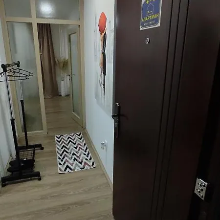 1 Apartment